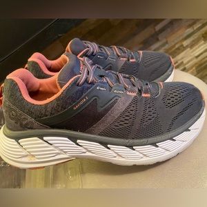 COPY - WOMENS HOKA GAVIOTA 2 ROAD RUNNING SHOE 7.5 WIDE DARK SHADOW/LANTANA